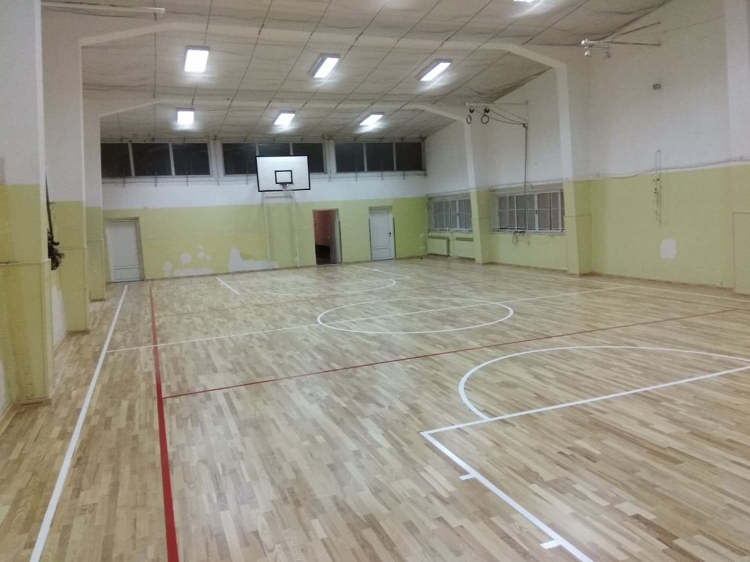 Pogledaj galeriju Rekonstrukcija dvorane O.Š. Petra Bakule u Mostaru